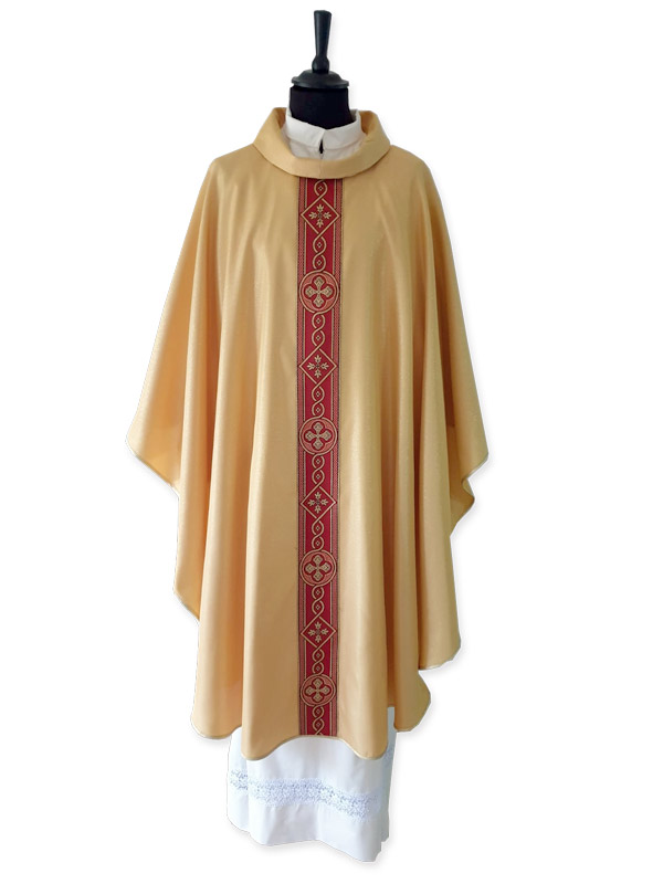 Casula in tessuto oro papale - Giusmery Confezioni