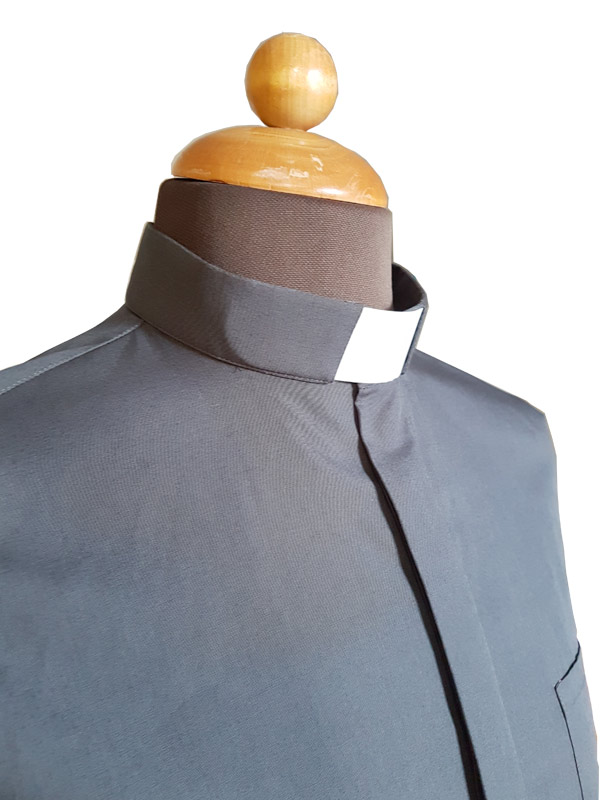 Camicia collo clergy di colore grigio scuro